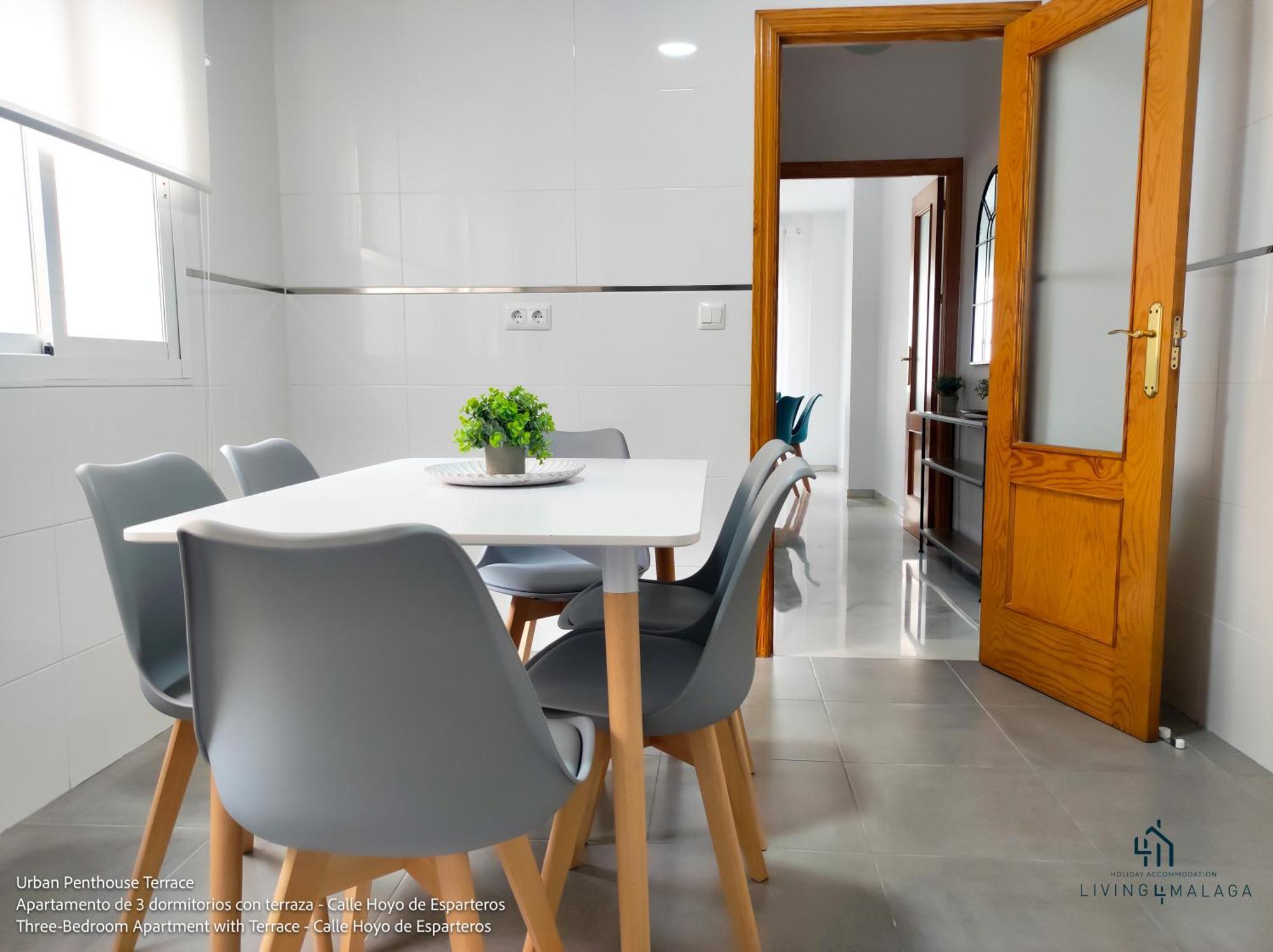 Lägenhet Living4malaga Urban